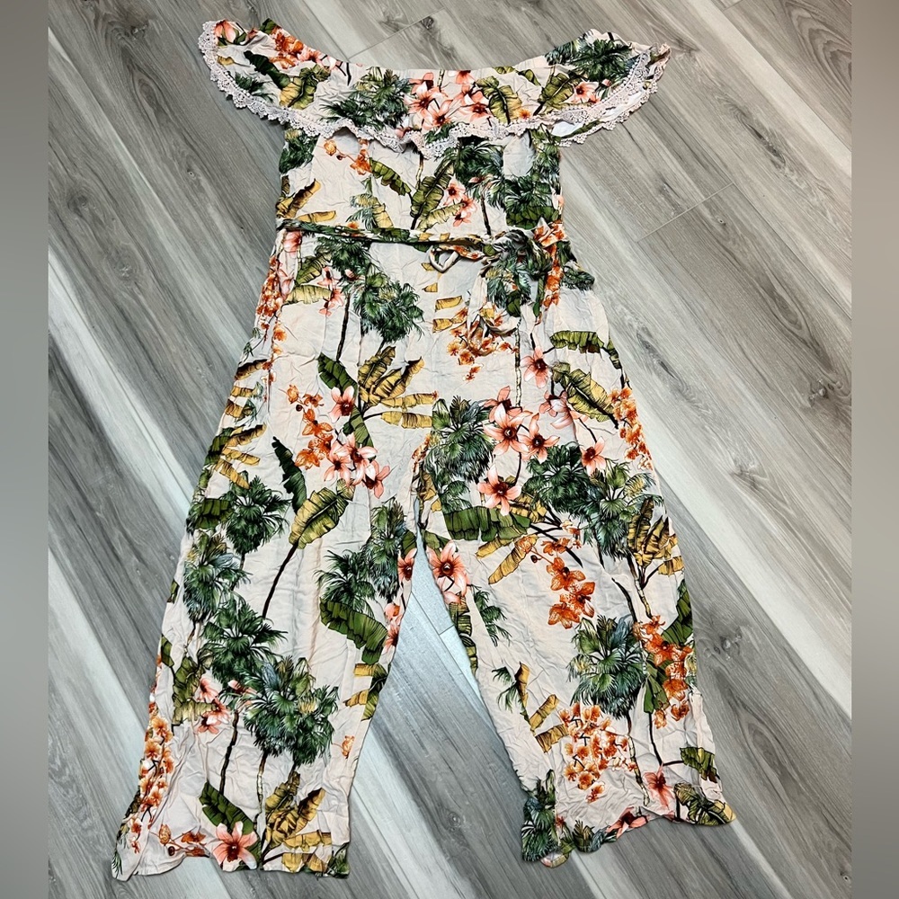 Palm tree jumper